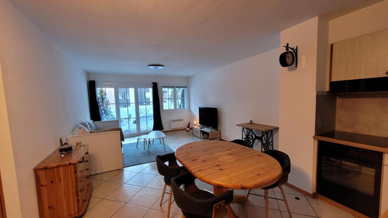 Appartement Avec Terrasse Ensoleillee Gruyeres Zewnętrze zdjęcie